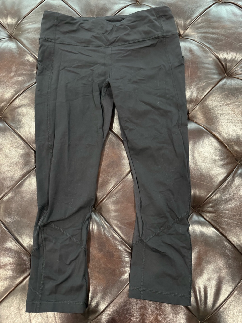 lululemon athletica Black Capri Leggings